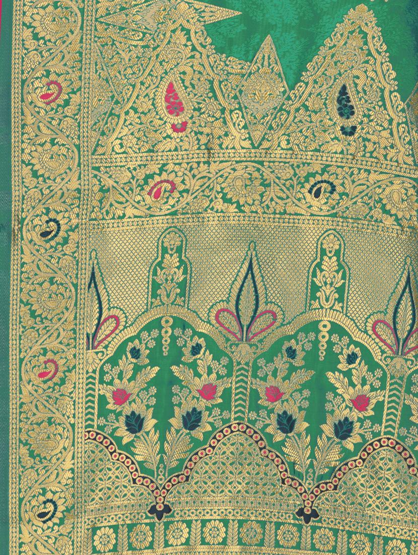 self design plain saree with blouse - 17536192 - Zoom Image - 4