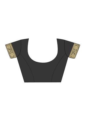self design plain saree with blouse - 17536195 - Standard Image - 3