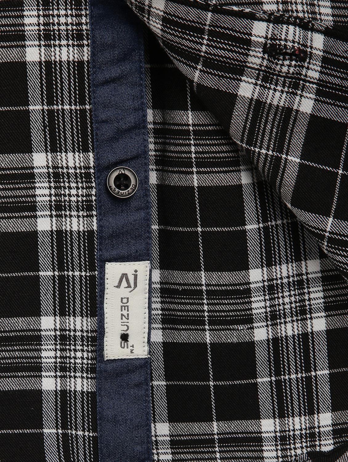 black checkered shirt - 17536713 - Zoom Image - 5