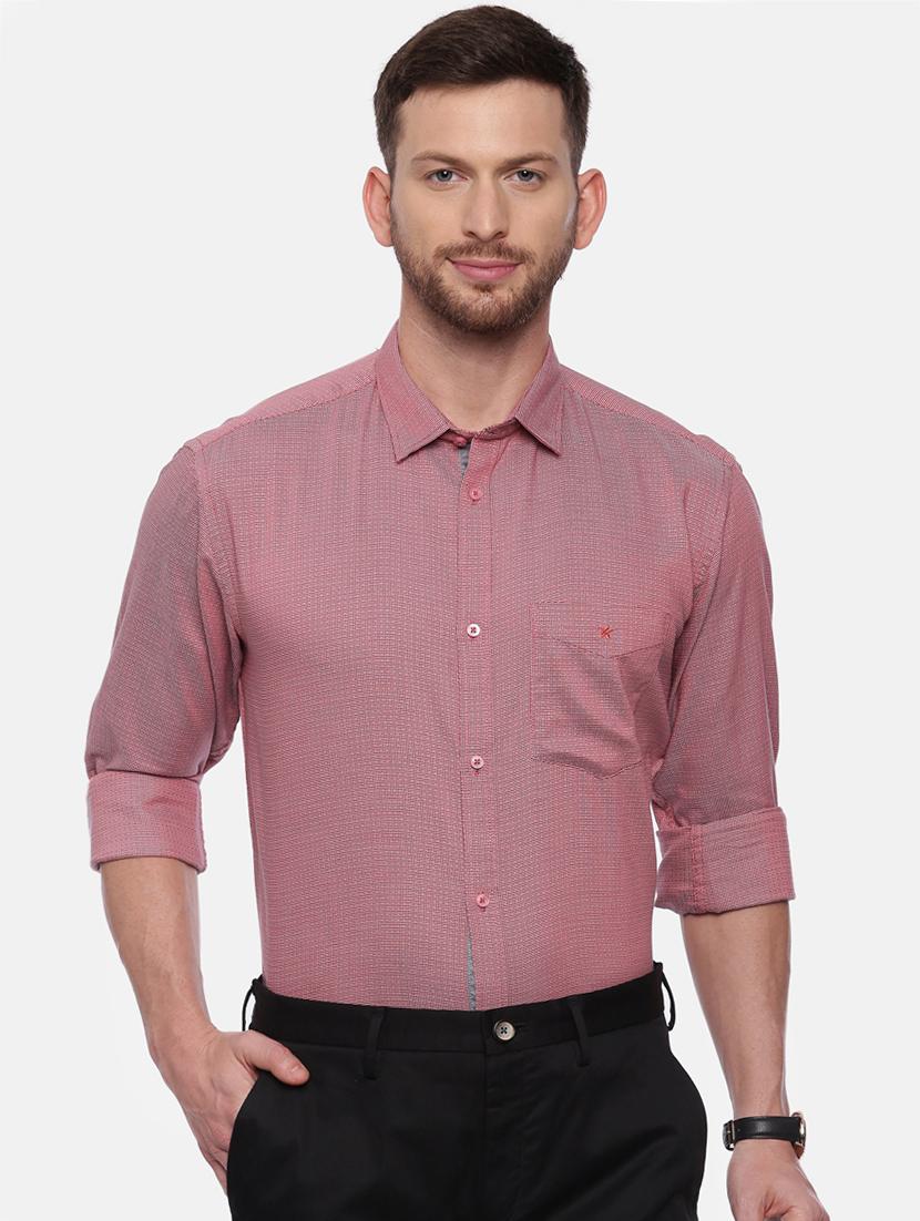 red self design casual shirt - 17537573 - Zoom Image - 1