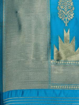 half & half banarasi saree with blouse - 17537663 - Standard Image - 4