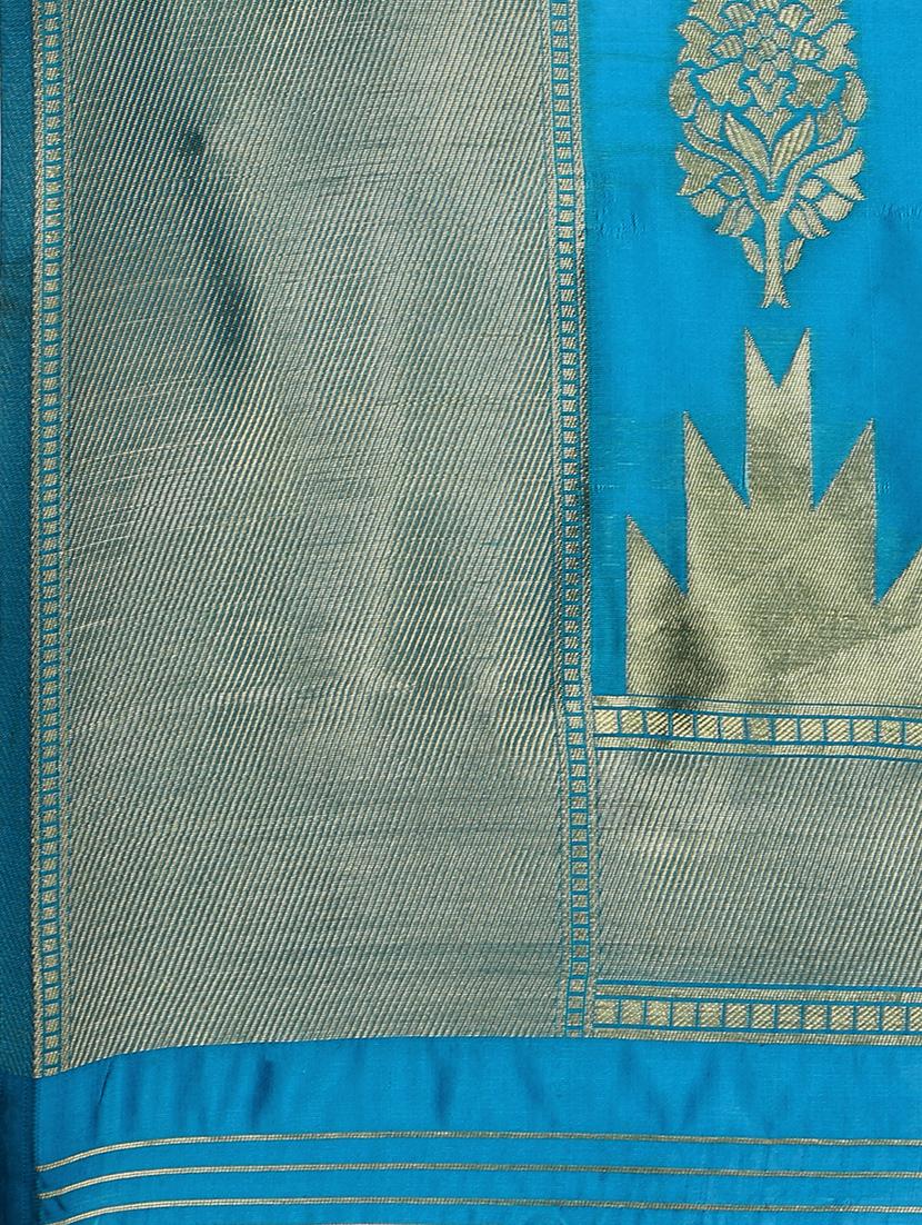 half & half banarasi saree with blouse - 17537663 - Zoom Image - 4