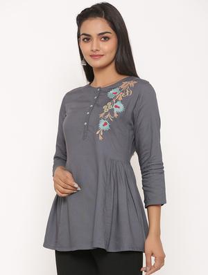 solid a-line kurti - 17539821 - Standard Image - 2