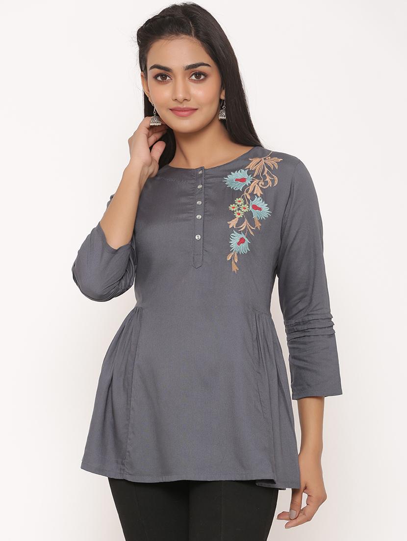 solid a-line kurti - 17539821 - Zoom Image - 1