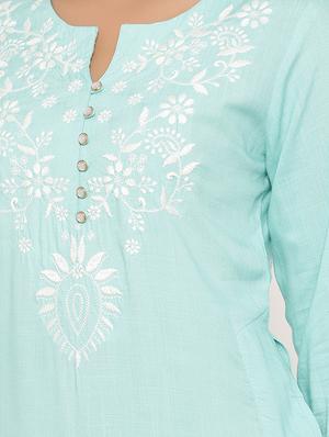 yoke embroidered straight kurta - 17539824 - Standard Image - 4
