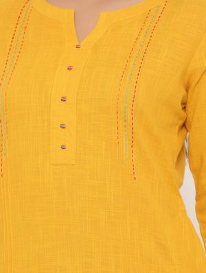 solid straight kurta - 17539829 - Standard Image - 4