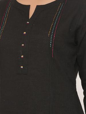 solid straight kurta - 17539830 - Standard Image - 4