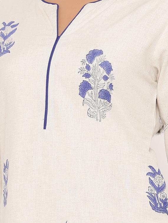 floral straight kurta - 17539838 - Zoom Image - 4