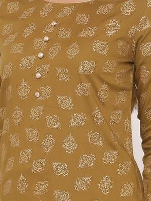 gold print straight kurta - 17539839 - Standard Image - 5
