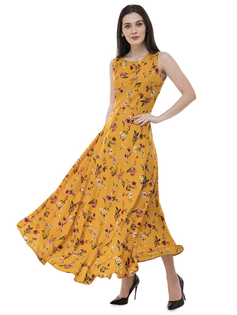 round neck floral flared dress - 17539914 - Zoom Image - 1