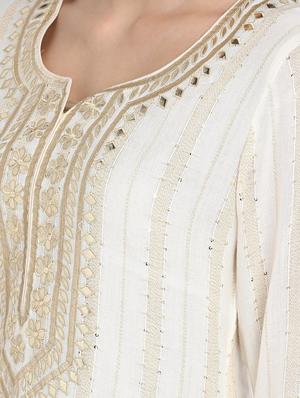 striped straight kurta - 17540127 - Standard Image - 4