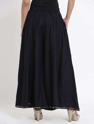 solid flared palazzo - 17540196 - Standard Image - 4