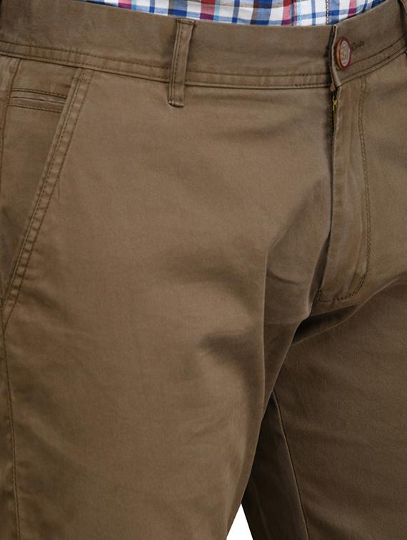brown solid flat front casual trouser - 17540529 - Zoom Image - 4