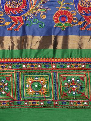 bordered embroidered saree with blouse - 17541304 - Standard Image - 4