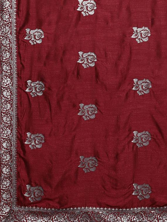 maroon embroidered saree with blouse - 17541311 - Zoom Image - 4
