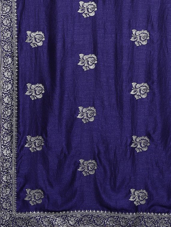 bordered embroidered saree with blouse - 17541312 - Zoom Image - 4