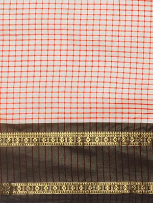 check printed saree with blouse - 17541363 - Standard Image - 5