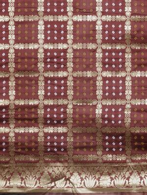 bandhani print banarasi saree with blouse - 17541388 - Standard Image - 4