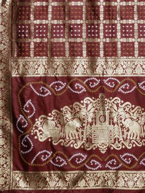 bandhani print banarasi saree with blouse - 17541388 - Standard Image - 5