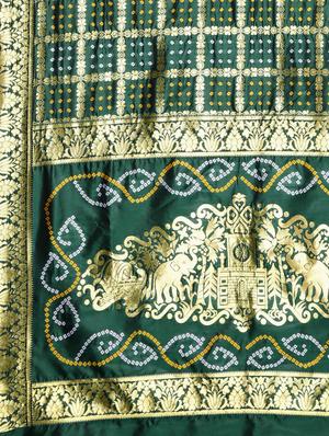 bandhani print banarasi saree with blouse - 17541389 - Standard Image - 4