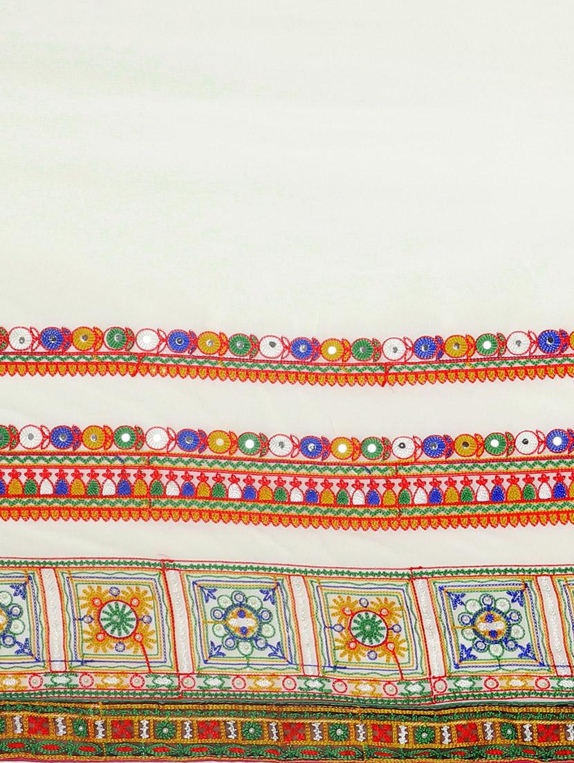 bandhani half and half embroidered saree with blouse - 17541391 - Zoom Image - 4
