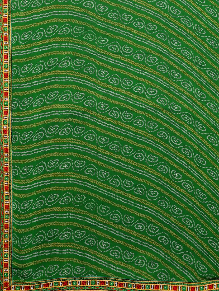 bandhani half and half embroidered saree with blouse - 17541392 - Zoom Image - 5