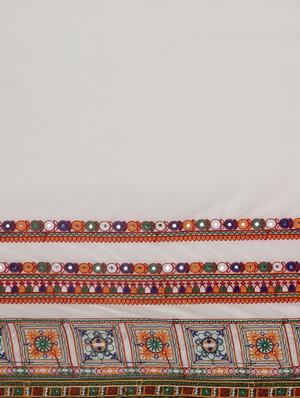 bandhani half and half embroidered saree with blouse - 17541393 - Standard Image - 4