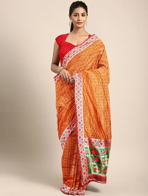 lace detailed checkered saree with blouse - 17541417 - Standard Image - 1