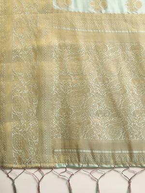 floral print jacquard banarasi saree with blouse - 17541423 - Standard Image - 5