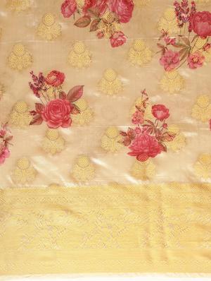 floral print jacquard banarasi saree with blouse - 17541425 - Standard Image - 4