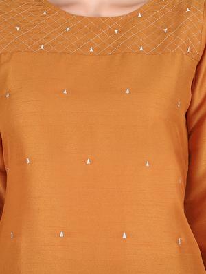 embroidered straight kurta - 17541436 - Standard Image - 5