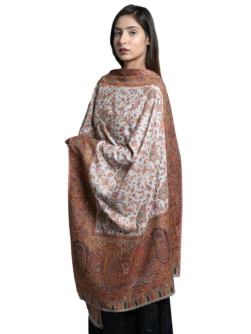 beige wool shawl - 17542237 - Zoom Image - 2