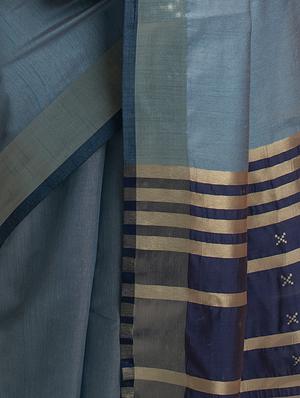 solid plain saree with blouse - 17542315 - Standard Image - 3