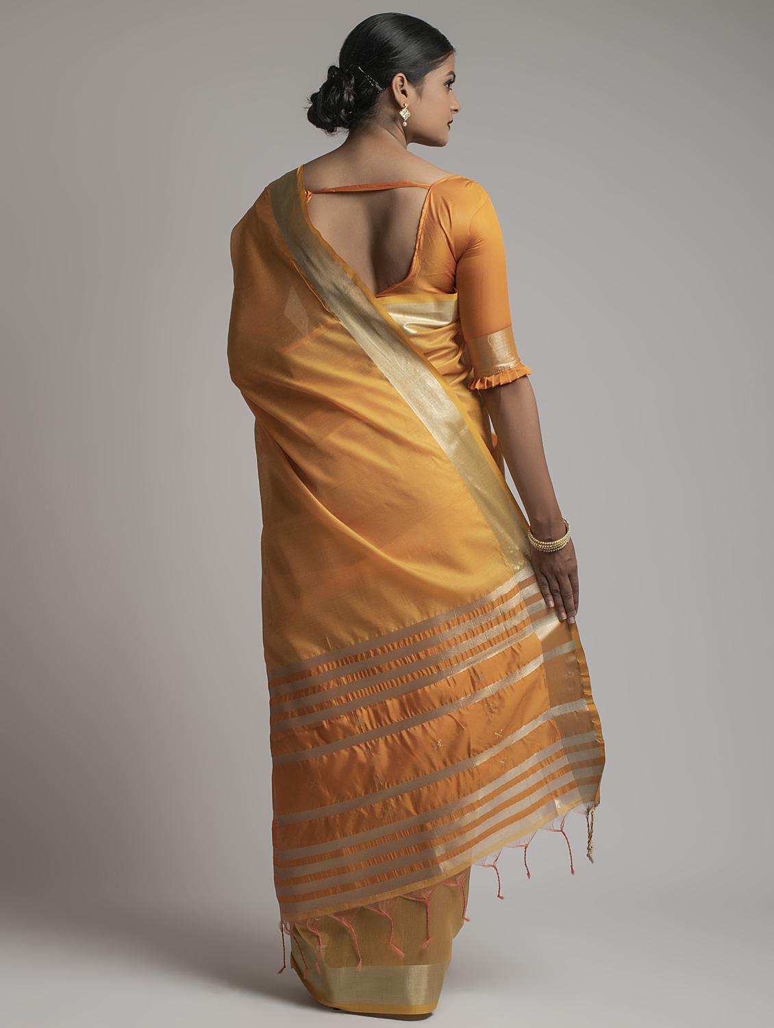 solid plain saree with blouse - 17542317 - Zoom Image - 2