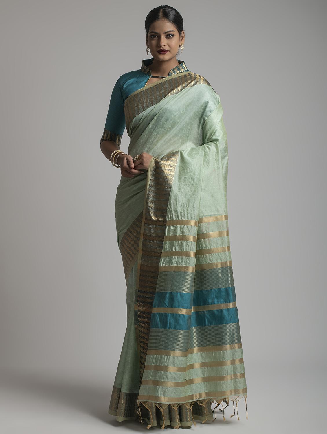sky blue silk plain saree with blouse - 17542348 - Zoom Image - 1