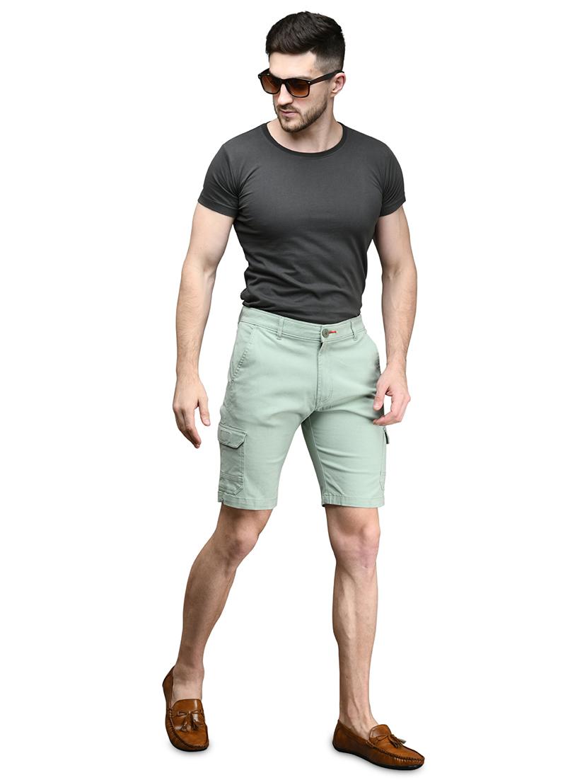 green solid bermuda shorts - 17542388 - Zoom Image - 4