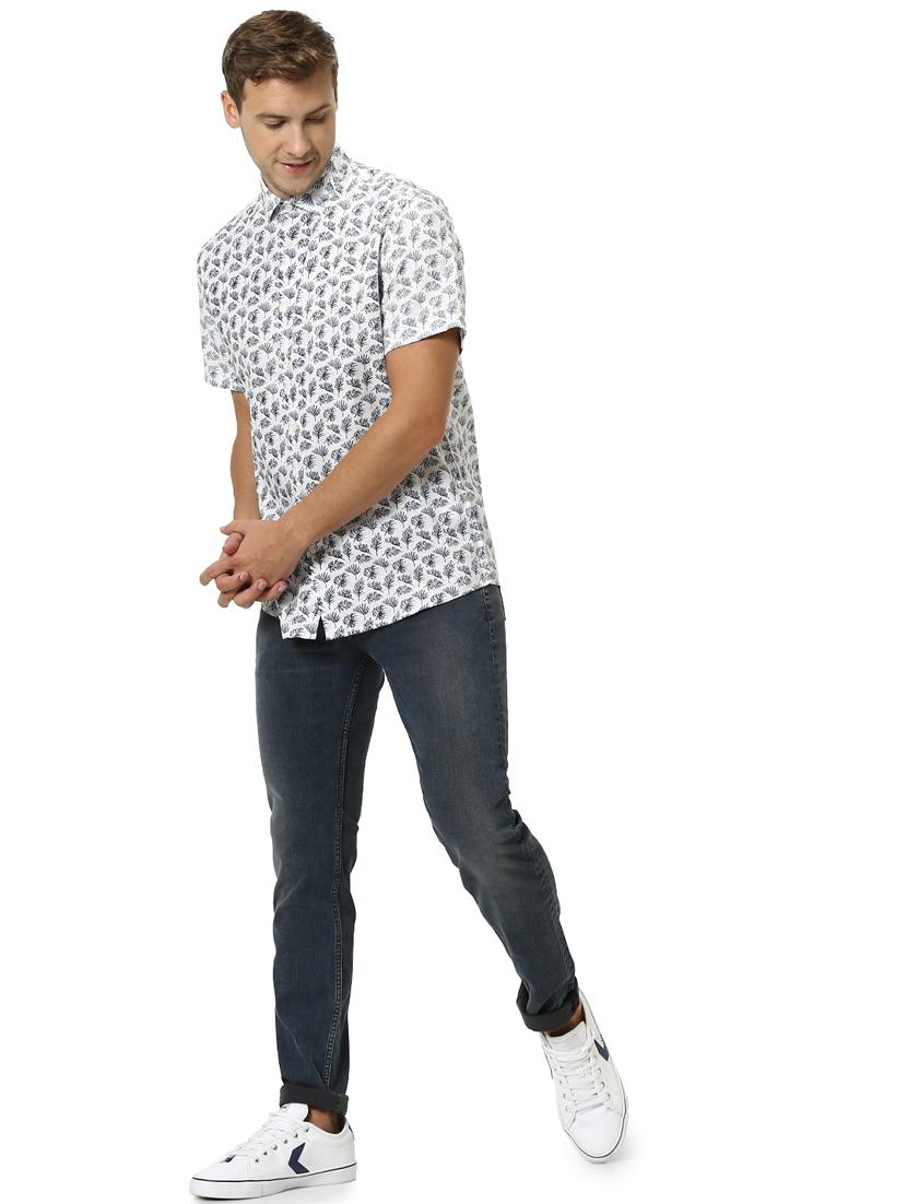 white printed casual shirt - 17542492 - Zoom Image - 4
