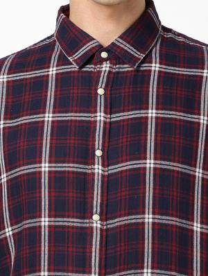 red checkered casual shirt - 17542561 - Standard Image - 5