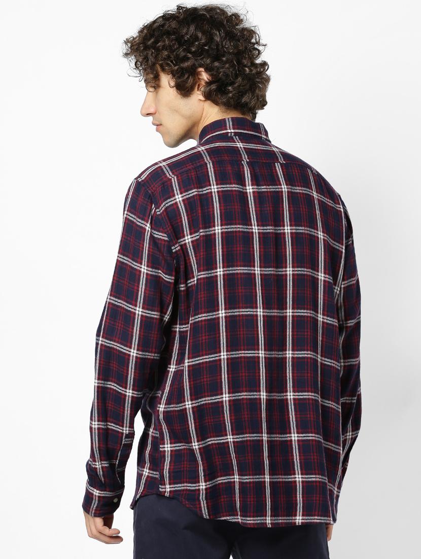 red checkered casual shirt - 17542561 - Zoom Image - 3