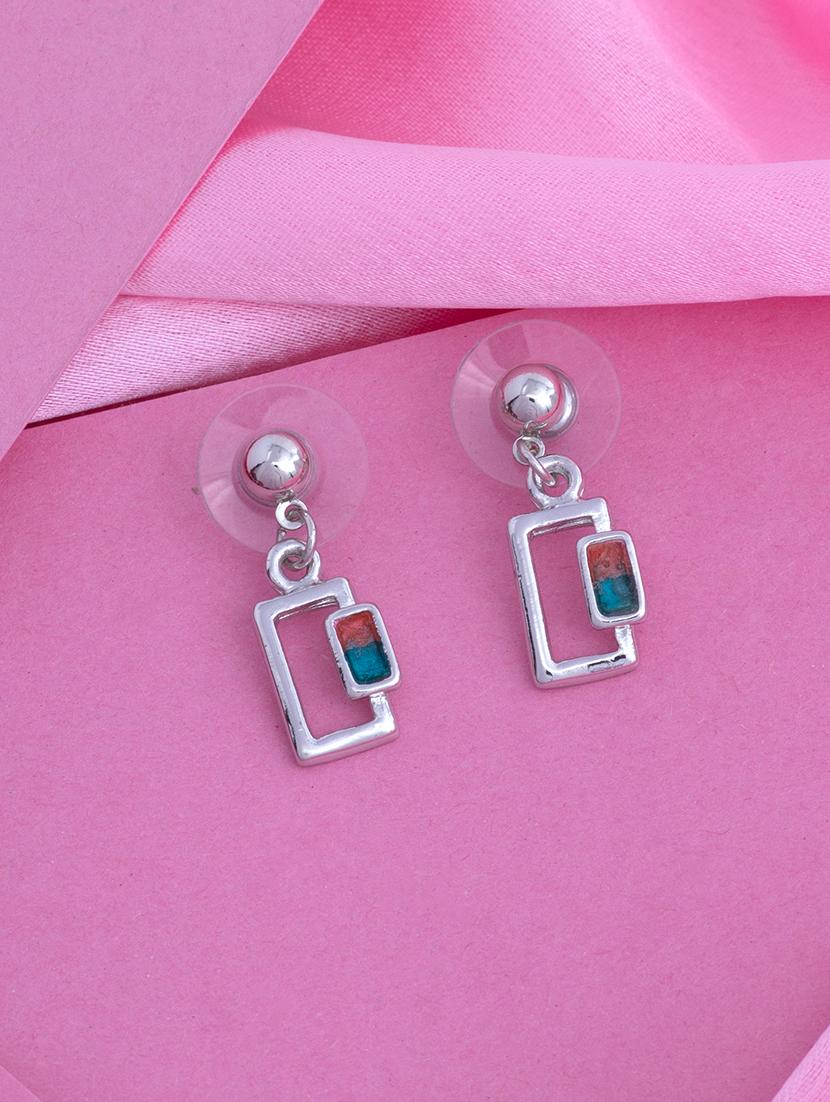 red metal drop earring - 17542746 - Zoom Image - 1
