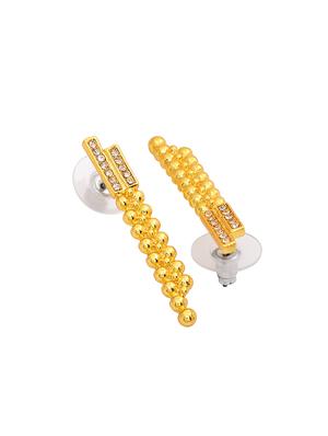 gold metal studs earring - 17542751 - Standard Image - 4