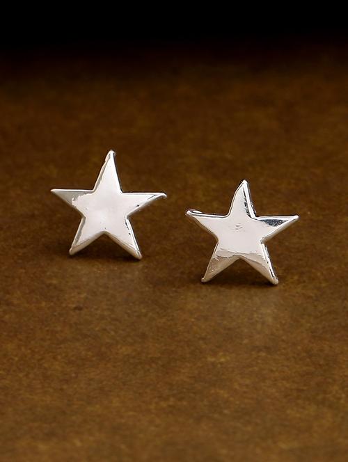 silver metal studs earring - 17542767 - Standard Image - 1
