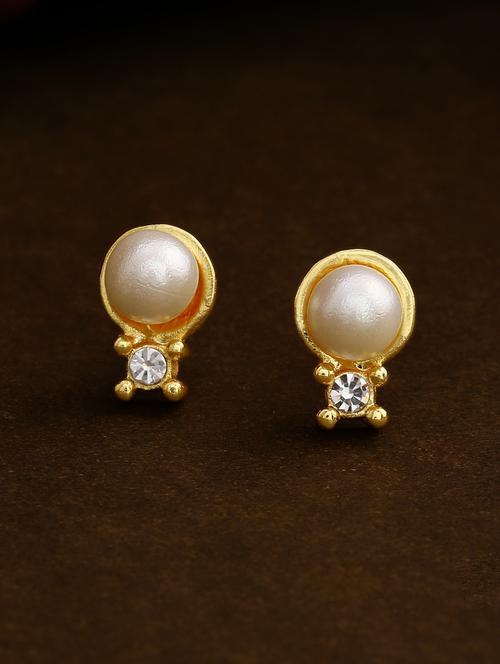 gold metal studs earring - 17542845 - Standard Image - 1