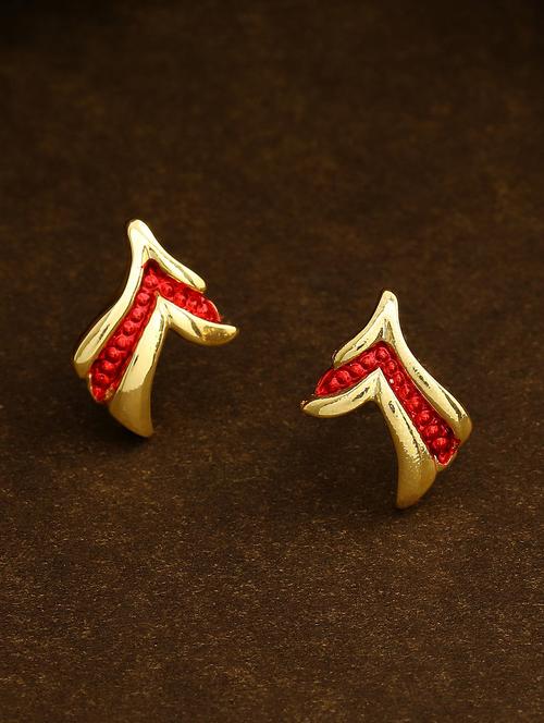 gold metal studs earring - 17542862 - Standard Image - 1