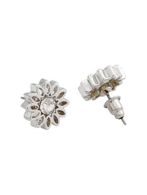 silver metal studs earring - 17542895 - Standard Image - 4