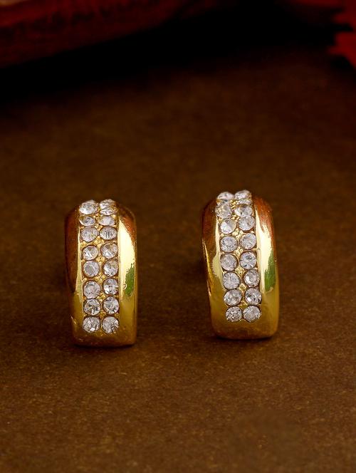 gold metal studs earring - 17542960 - Standard Image - 1