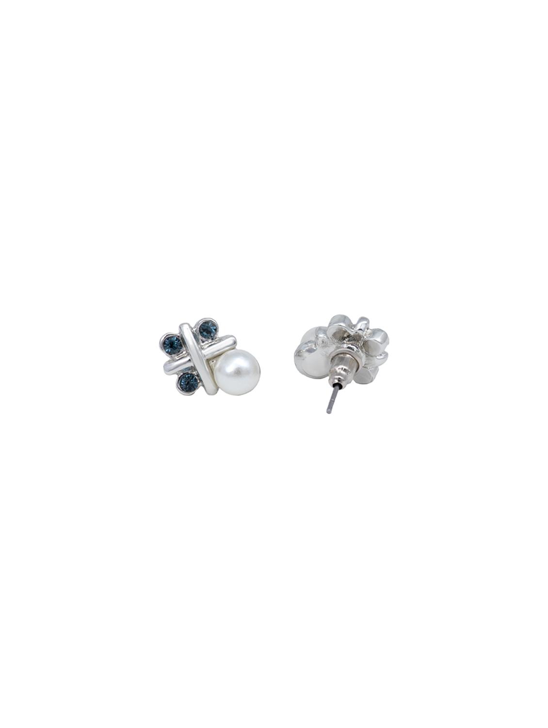 white metal studs earring - 17543000 - Zoom Image - 3