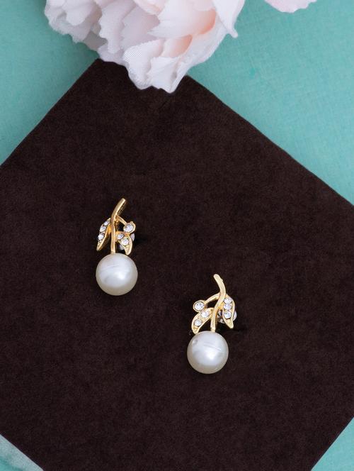 red metal studs earring - 17543003 - Standard Image - 1