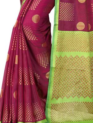 maroon printed saree with blouse - 17543197 - Standard Image - 2