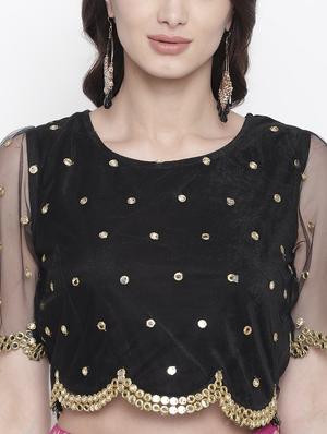 black net crop top - 17543332 - Standard Image - 5